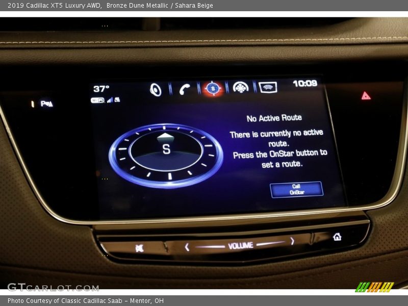 Bronze Dune Metallic / Sahara Beige 2019 Cadillac XT5 Luxury AWD