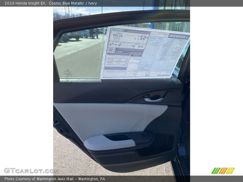 Cosmic Blue Metallic / Ivory 2019 Honda Insight EX