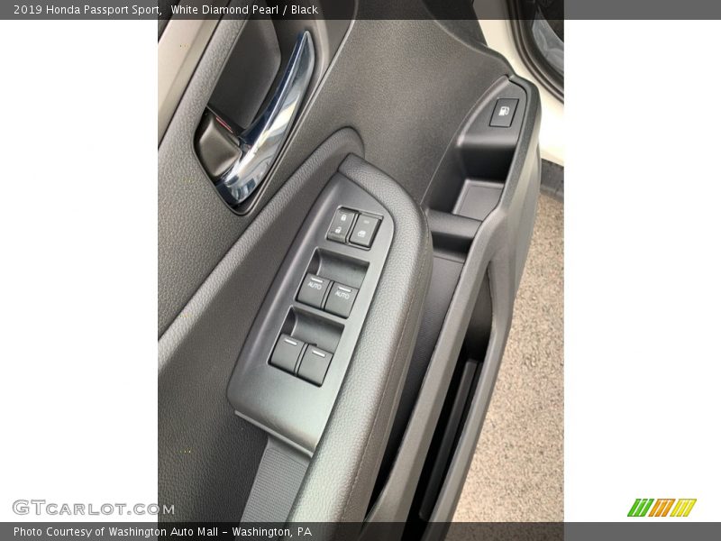White Diamond Pearl / Black 2019 Honda Passport Sport