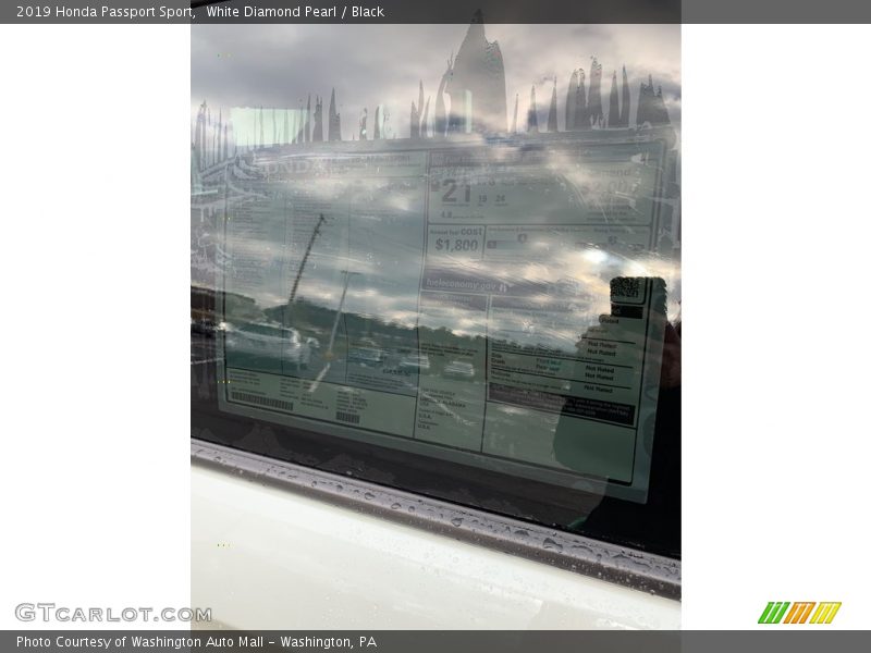 White Diamond Pearl / Black 2019 Honda Passport Sport