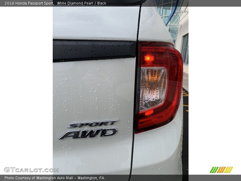 White Diamond Pearl / Black 2019 Honda Passport Sport