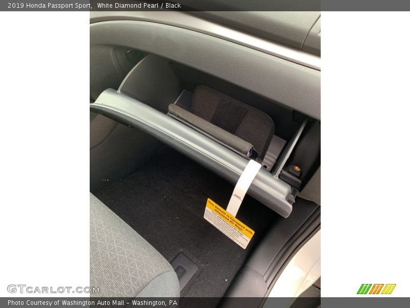 White Diamond Pearl / Black 2019 Honda Passport Sport