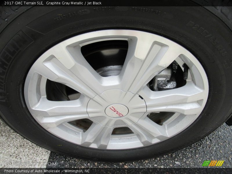 Graphite Gray Metallic / Jet Black 2017 GMC Terrain SLE