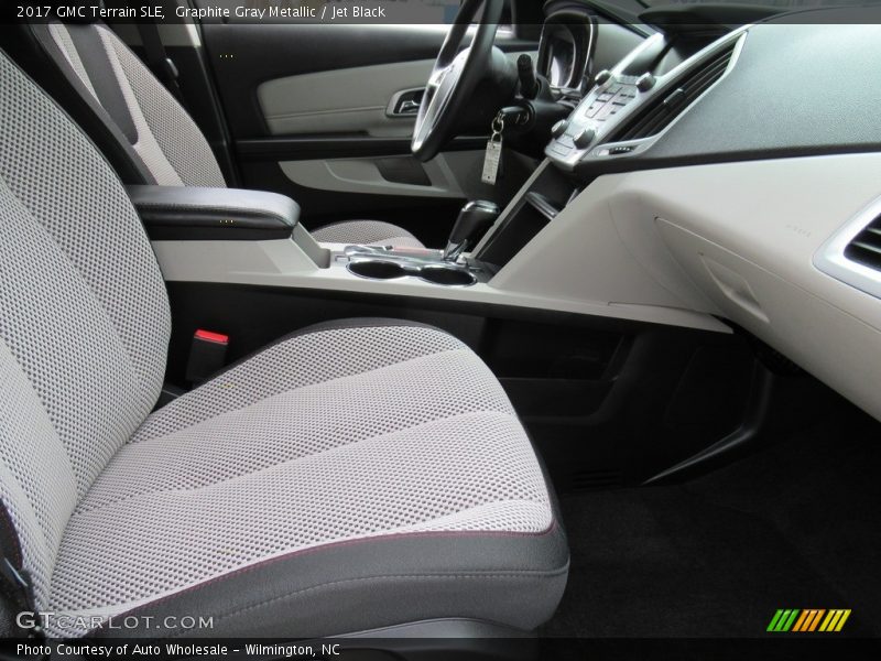 Graphite Gray Metallic / Jet Black 2017 GMC Terrain SLE