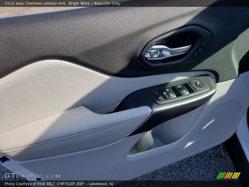 Bright White / Black/Ski Grey 2019 Jeep Cherokee Limited 4x4