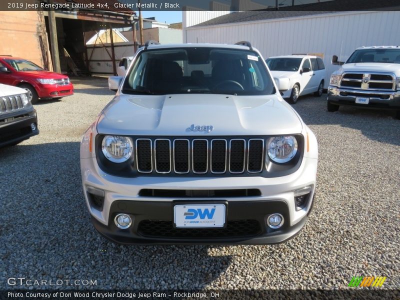 Glacier Metallic / Black 2019 Jeep Renegade Latitude 4x4