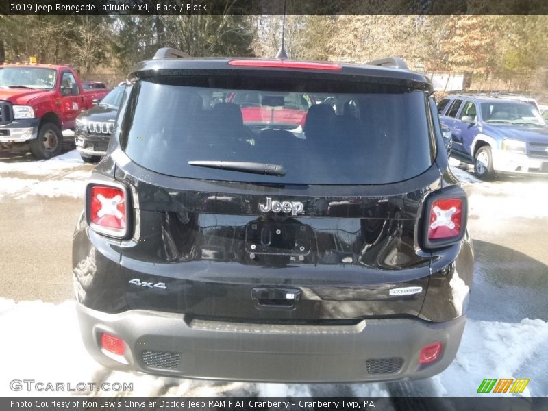 Black / Black 2019 Jeep Renegade Latitude 4x4