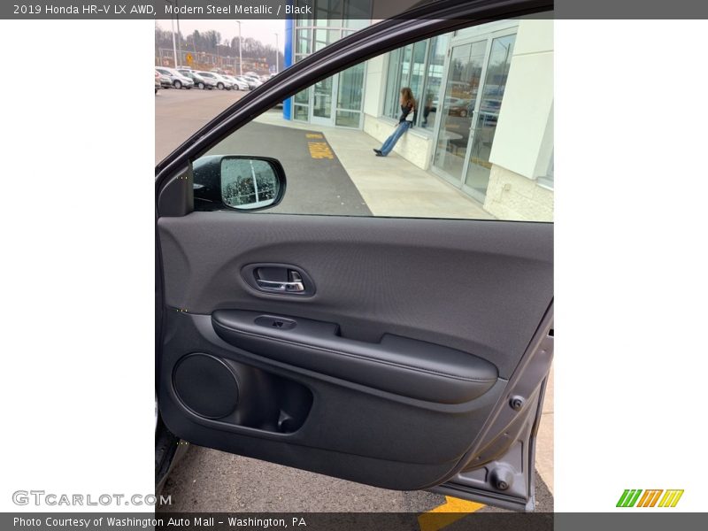 Modern Steel Metallic / Black 2019 Honda HR-V LX AWD