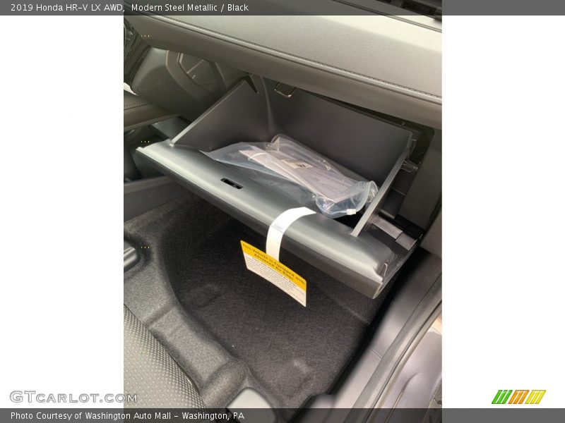 Modern Steel Metallic / Black 2019 Honda HR-V LX AWD