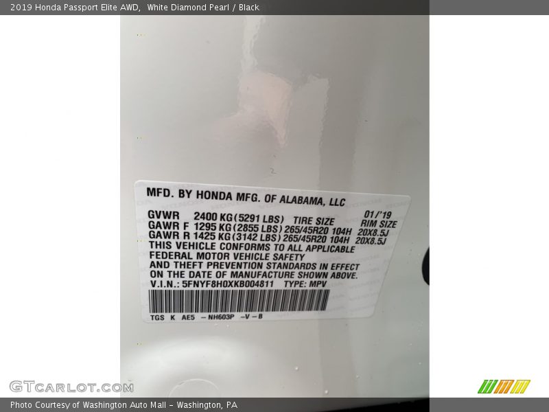 White Diamond Pearl / Black 2019 Honda Passport Elite AWD