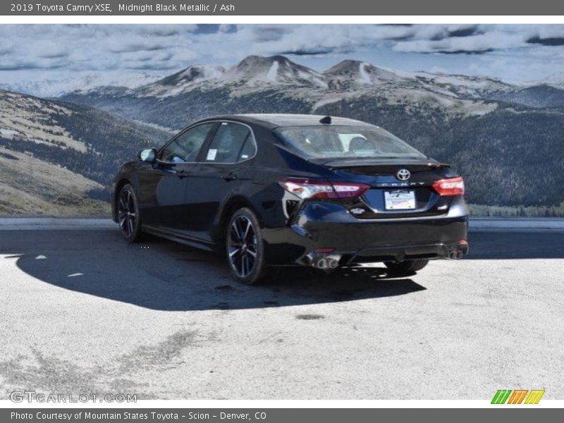 Midnight Black Metallic / Ash 2019 Toyota Camry XSE