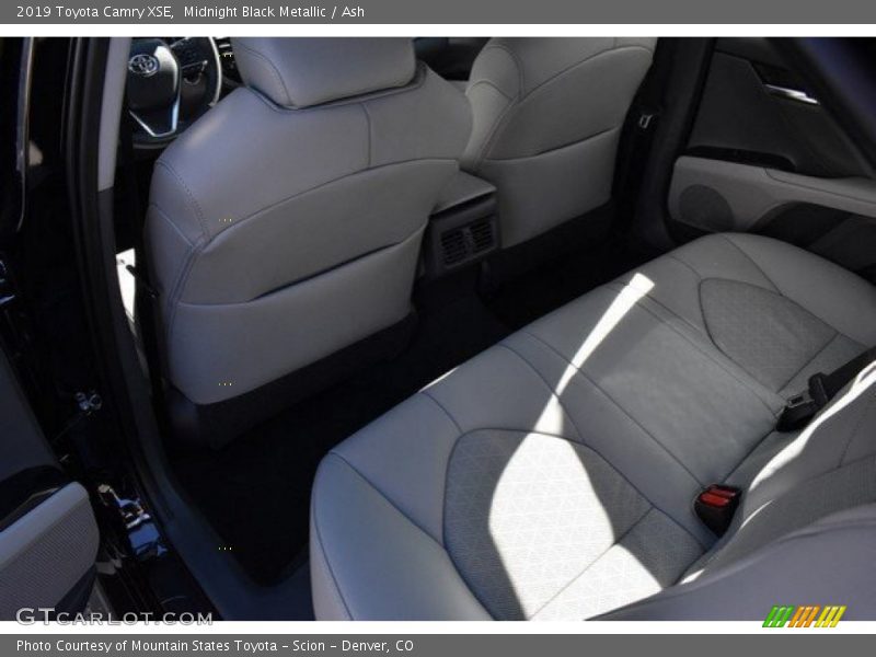 Midnight Black Metallic / Ash 2019 Toyota Camry XSE