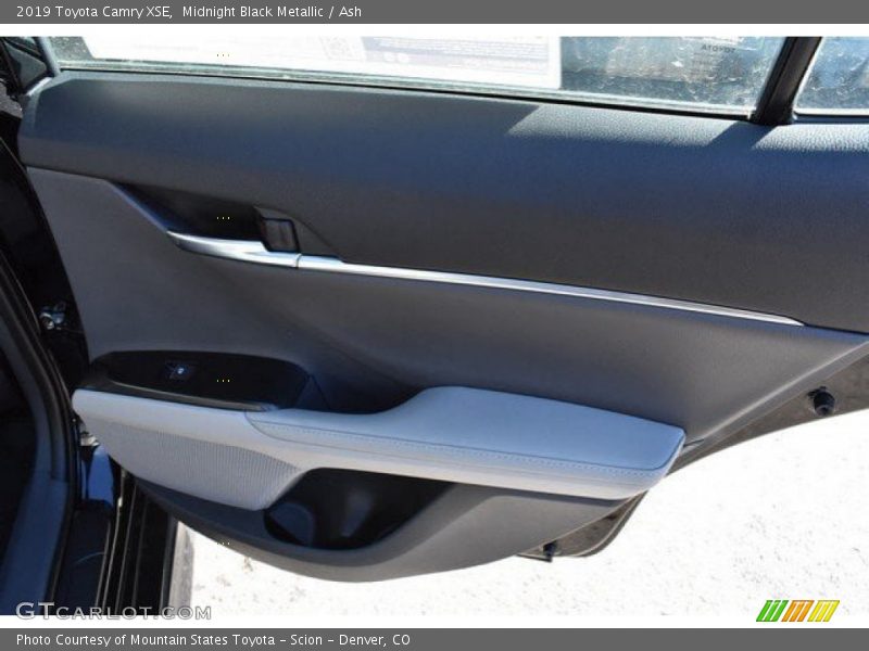 Midnight Black Metallic / Ash 2019 Toyota Camry XSE