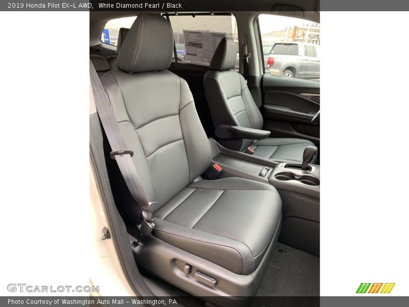 White Diamond Pearl / Black 2019 Honda Pilot EX-L AWD