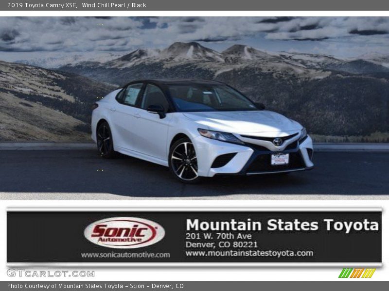 Wind Chill Pearl / Black 2019 Toyota Camry XSE