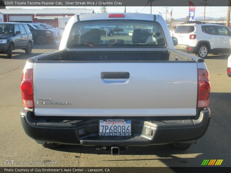 Silver Streak Mica / Graphite Gray 2005 Toyota Tacoma Regular Cab