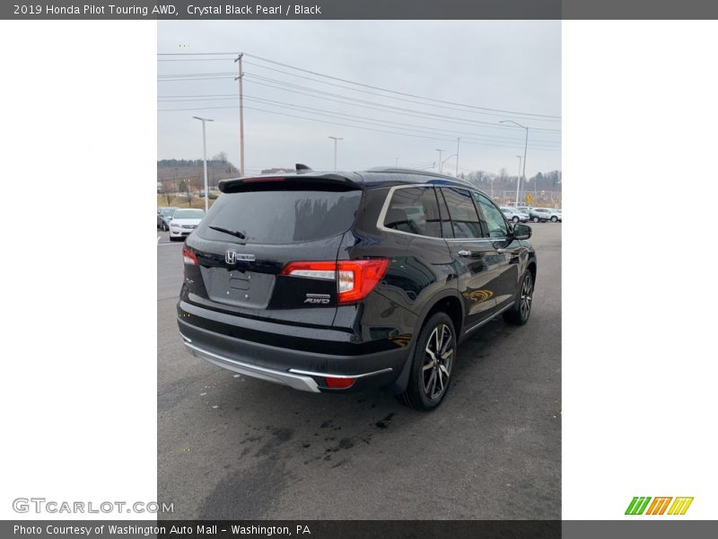 Crystal Black Pearl / Black 2019 Honda Pilot Touring AWD