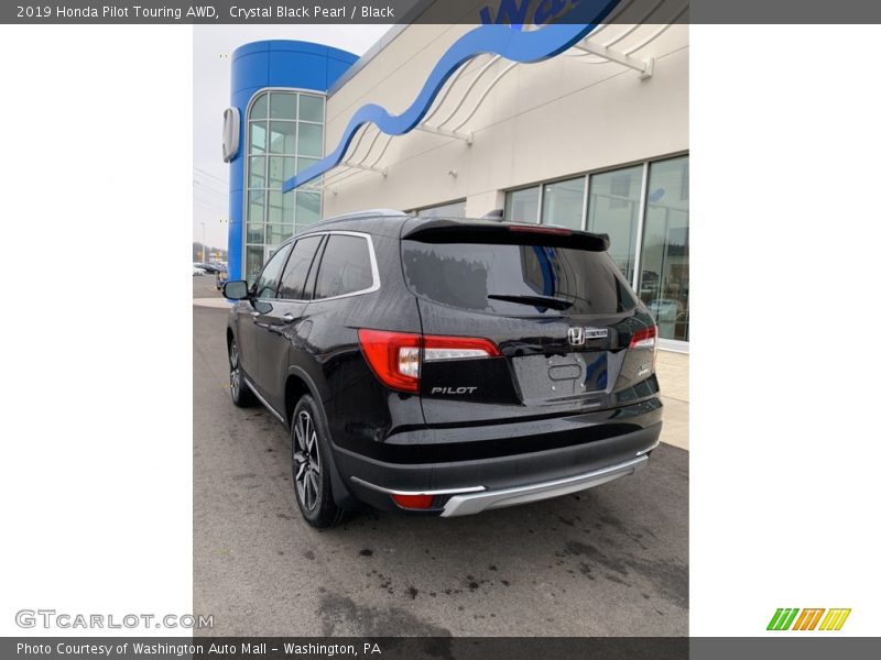 Crystal Black Pearl / Black 2019 Honda Pilot Touring AWD