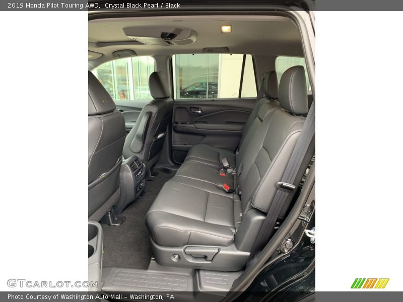 Crystal Black Pearl / Black 2019 Honda Pilot Touring AWD