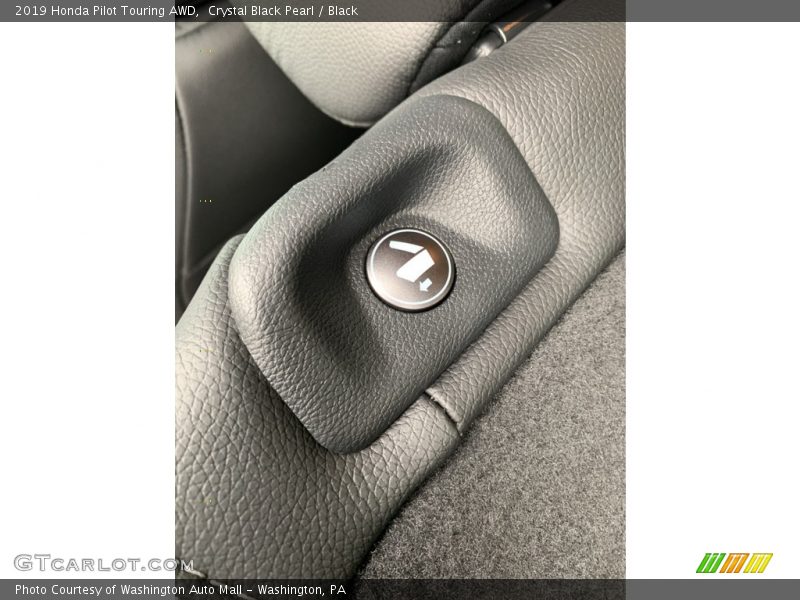Crystal Black Pearl / Black 2019 Honda Pilot Touring AWD