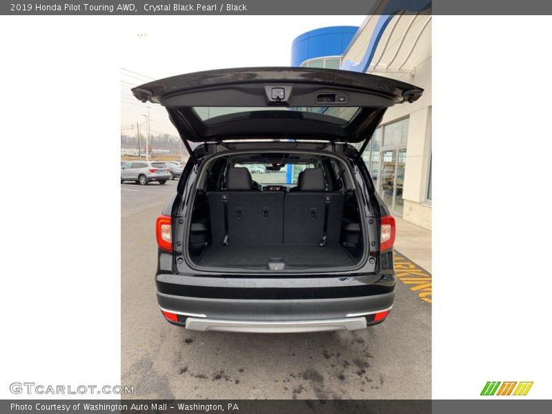 Crystal Black Pearl / Black 2019 Honda Pilot Touring AWD