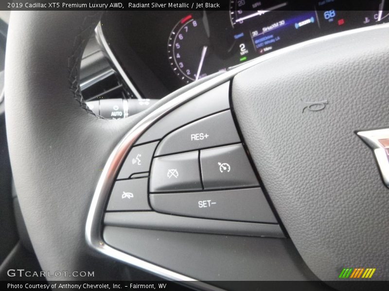  2019 XT5 Premium Luxury AWD Steering Wheel
