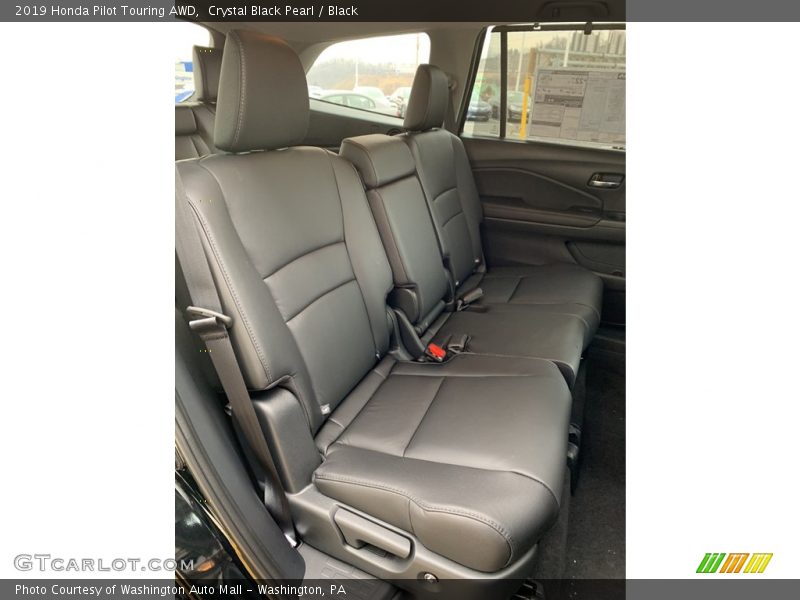 Crystal Black Pearl / Black 2019 Honda Pilot Touring AWD