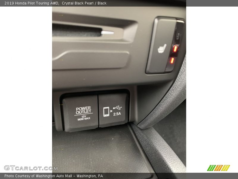 Crystal Black Pearl / Black 2019 Honda Pilot Touring AWD