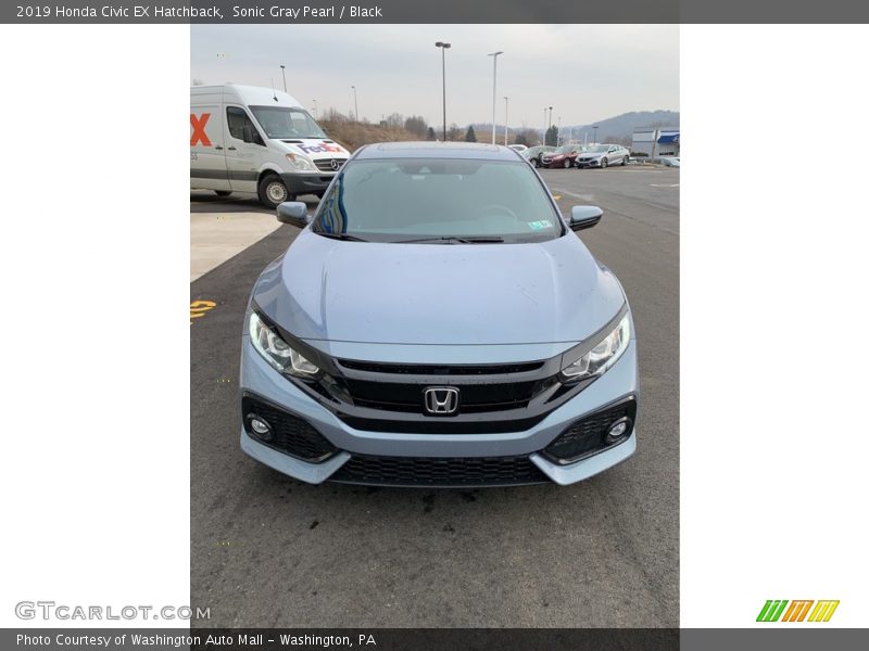 Sonic Gray Pearl / Black 2019 Honda Civic EX Hatchback