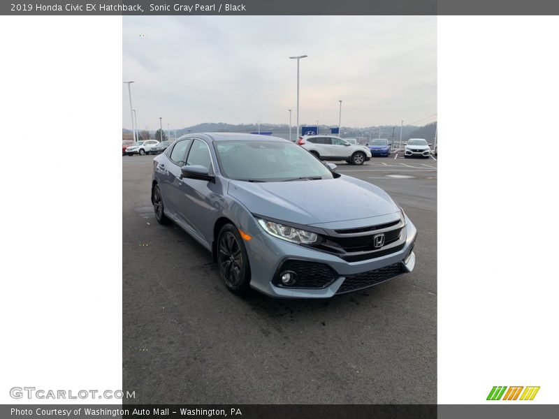 Sonic Gray Pearl / Black 2019 Honda Civic EX Hatchback