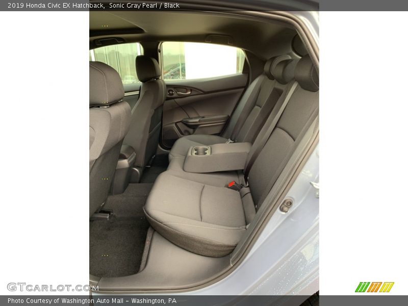 Sonic Gray Pearl / Black 2019 Honda Civic EX Hatchback
