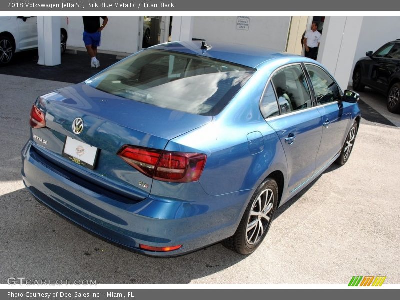 Silk Blue Metallic / Titan Black 2018 Volkswagen Jetta SE