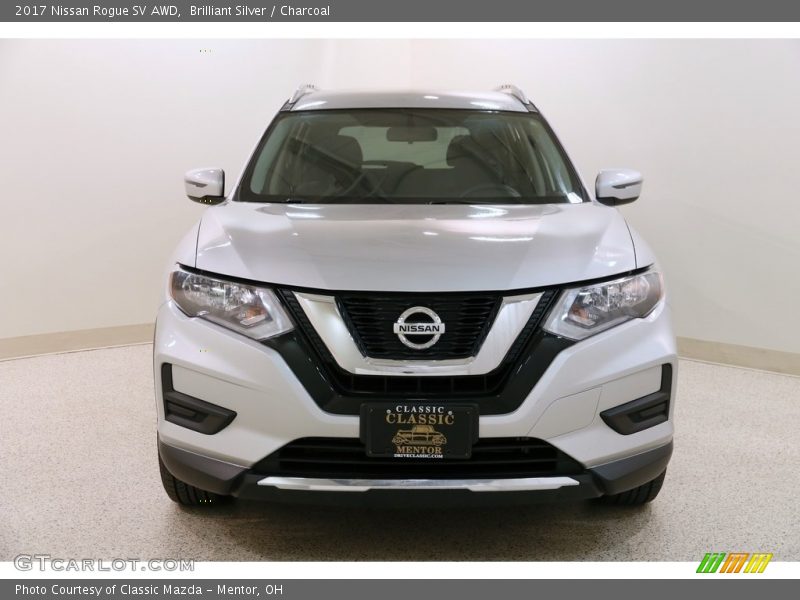Brilliant Silver / Charcoal 2017 Nissan Rogue SV AWD