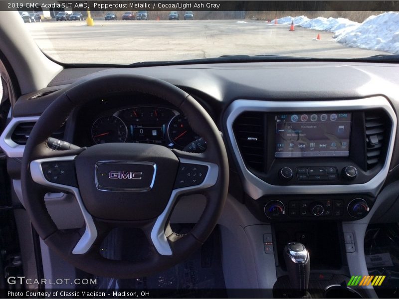 Pepperdust Metallic / Cocoa/Light Ash Gray 2019 GMC Acadia SLT AWD