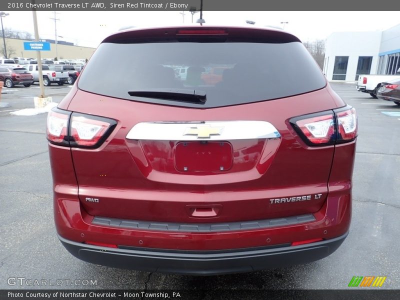 Siren Red Tintcoat / Ebony 2016 Chevrolet Traverse LT AWD