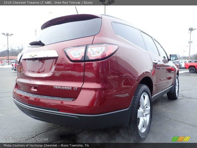 Siren Red Tintcoat / Ebony 2016 Chevrolet Traverse LT AWD