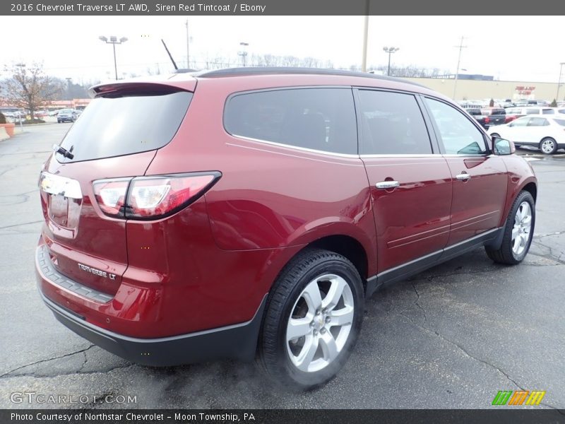 Siren Red Tintcoat / Ebony 2016 Chevrolet Traverse LT AWD