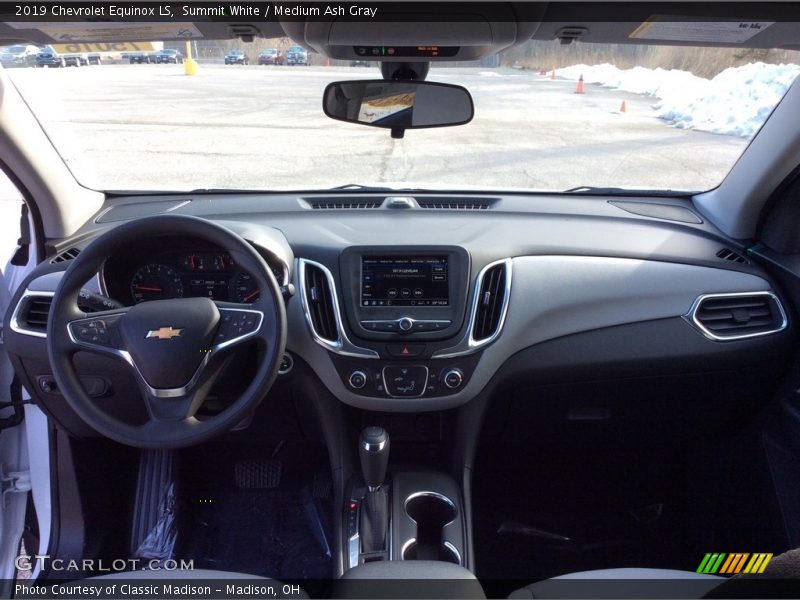 Summit White / Medium Ash Gray 2019 Chevrolet Equinox LS