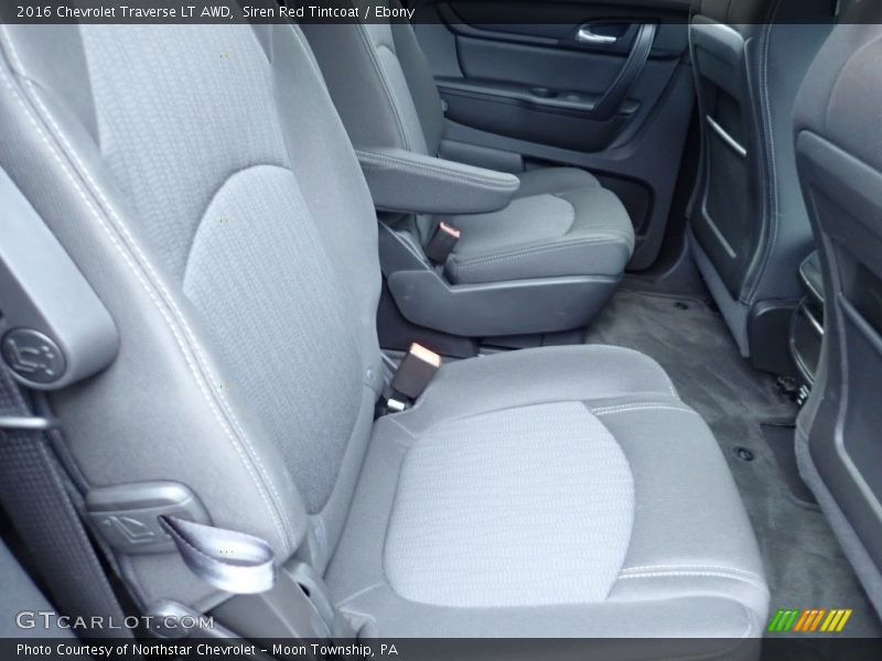 Siren Red Tintcoat / Ebony 2016 Chevrolet Traverse LT AWD