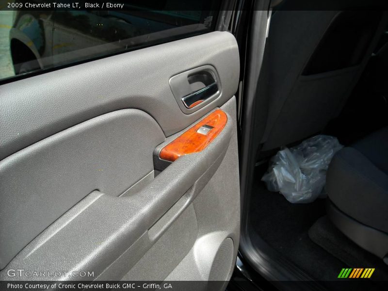 Black / Ebony 2009 Chevrolet Tahoe LT