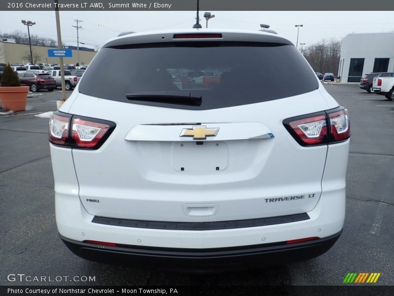 Summit White / Ebony 2016 Chevrolet Traverse LT AWD