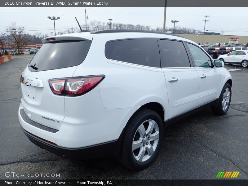 Summit White / Ebony 2016 Chevrolet Traverse LT AWD