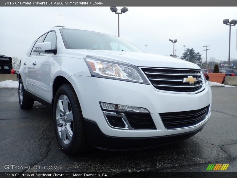 Summit White / Ebony 2016 Chevrolet Traverse LT AWD