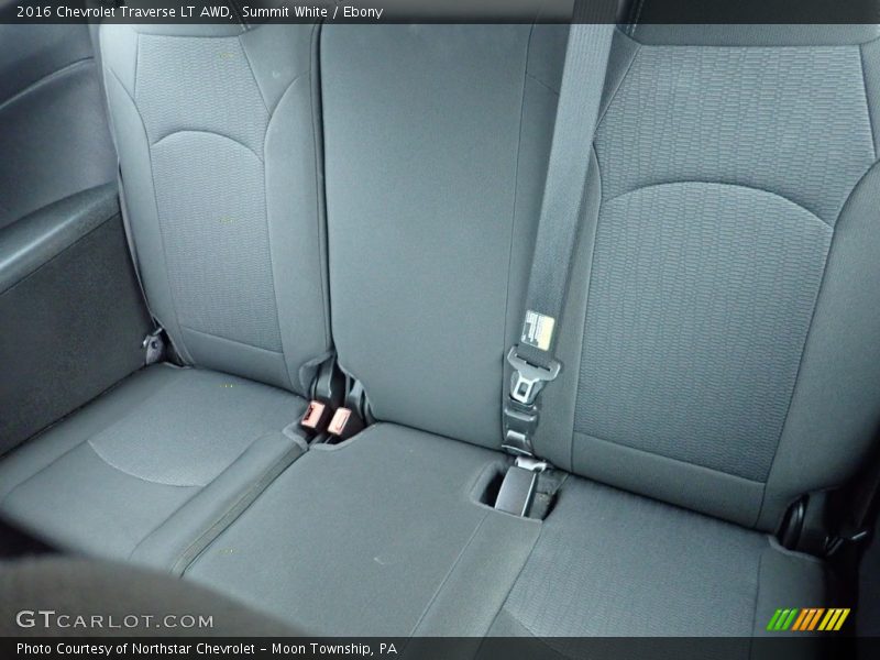 Summit White / Ebony 2016 Chevrolet Traverse LT AWD