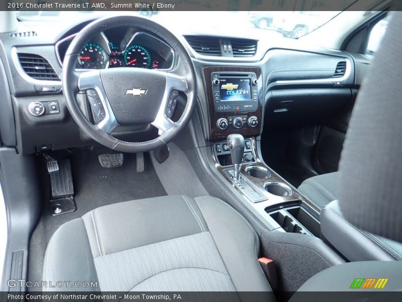 Summit White / Ebony 2016 Chevrolet Traverse LT AWD