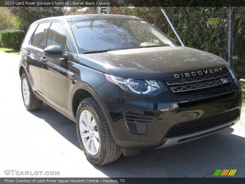 Narvik Black / Ebony 2019 Land Rover Discovery Sport SE
