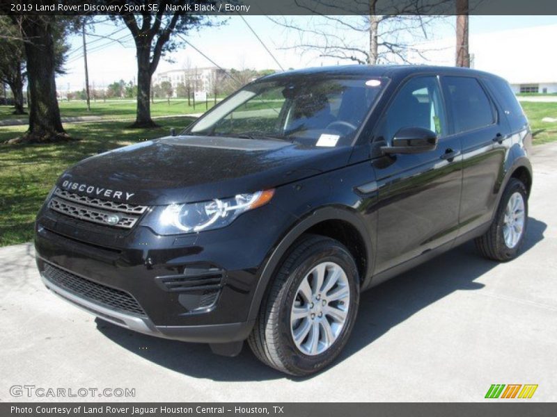 Narvik Black / Ebony 2019 Land Rover Discovery Sport SE
