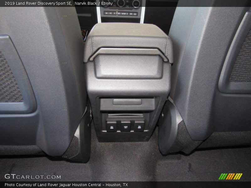 Narvik Black / Ebony 2019 Land Rover Discovery Sport SE