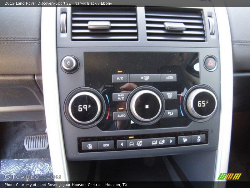 Narvik Black / Ebony 2019 Land Rover Discovery Sport SE