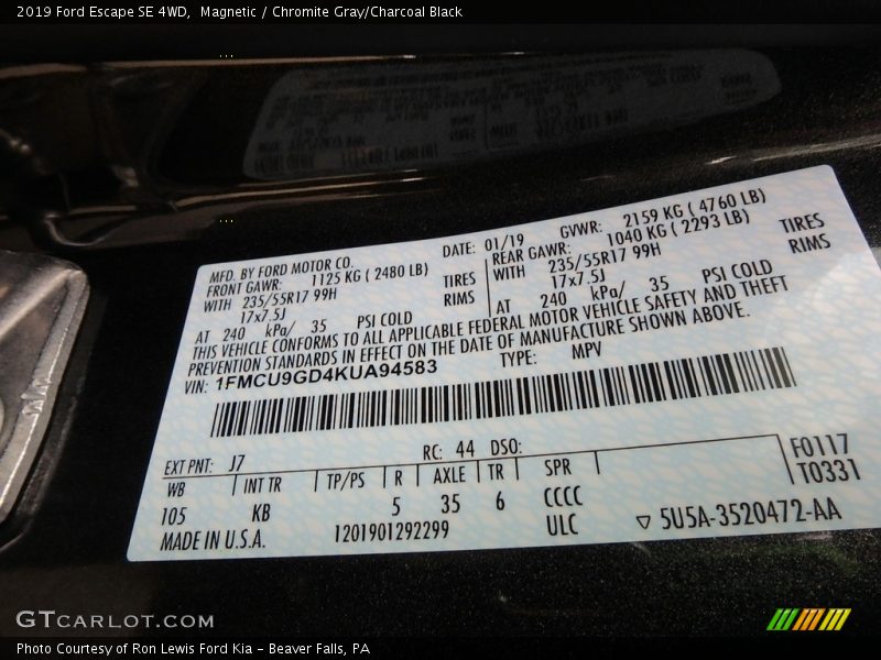 Magnetic / Chromite Gray/Charcoal Black 2019 Ford Escape SE 4WD